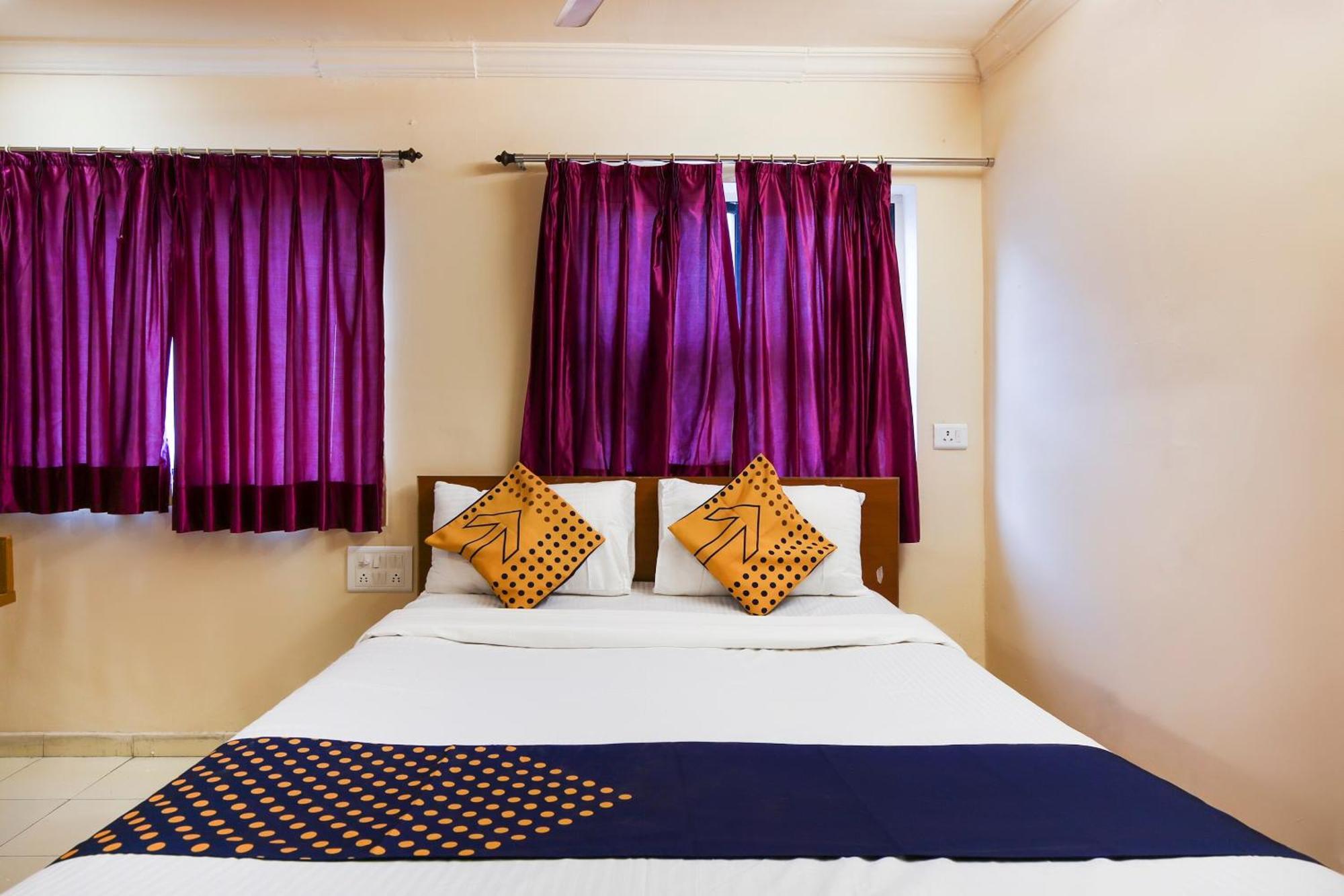 Hotel O Super Guest House Ahmedabad Ngoại thất bức ảnh
