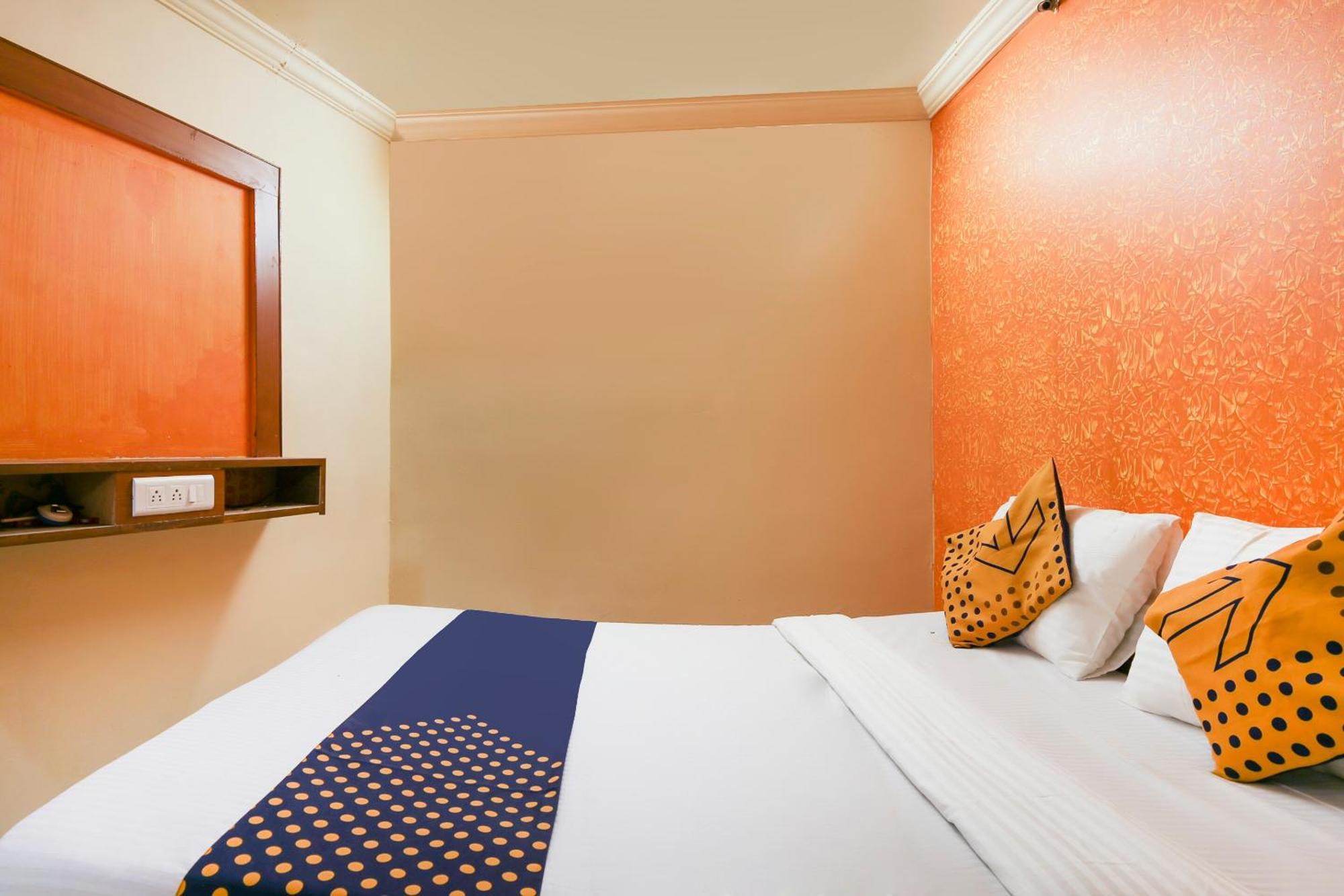 Hotel O Super Guest House Ahmedabad Ngoại thất bức ảnh