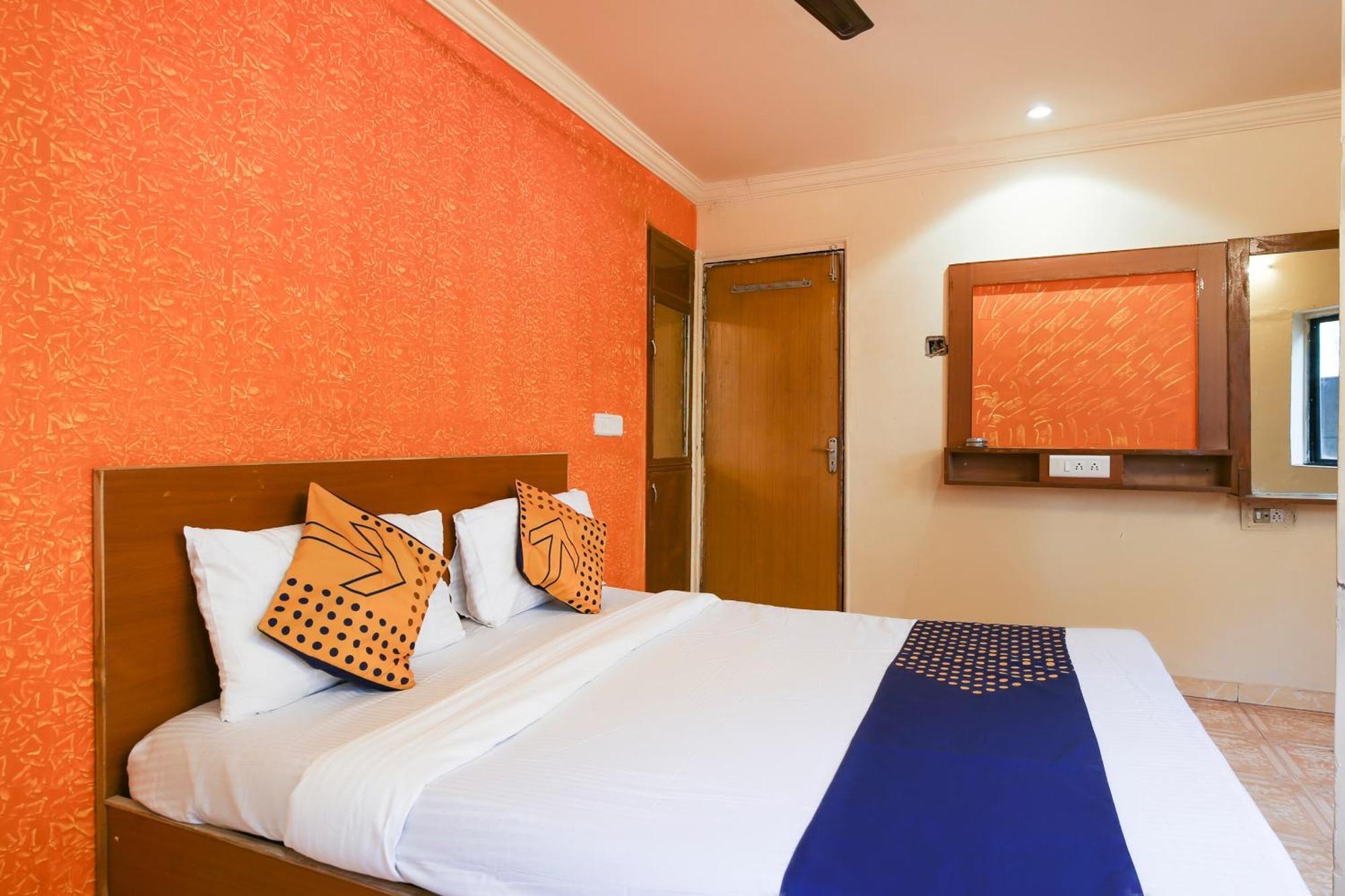 Hotel O Super Guest House Ahmedabad Ngoại thất bức ảnh