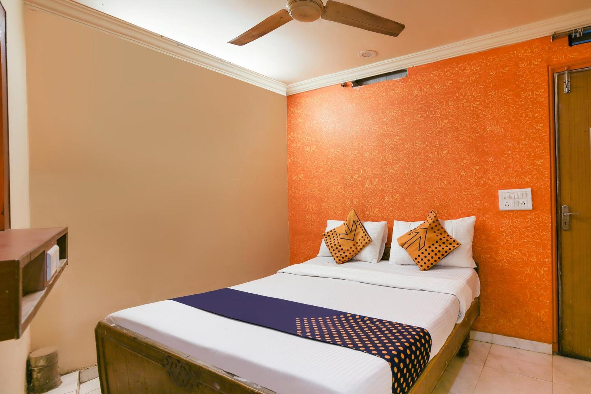 Hotel O Super Guest House Ahmedabad Ngoại thất bức ảnh