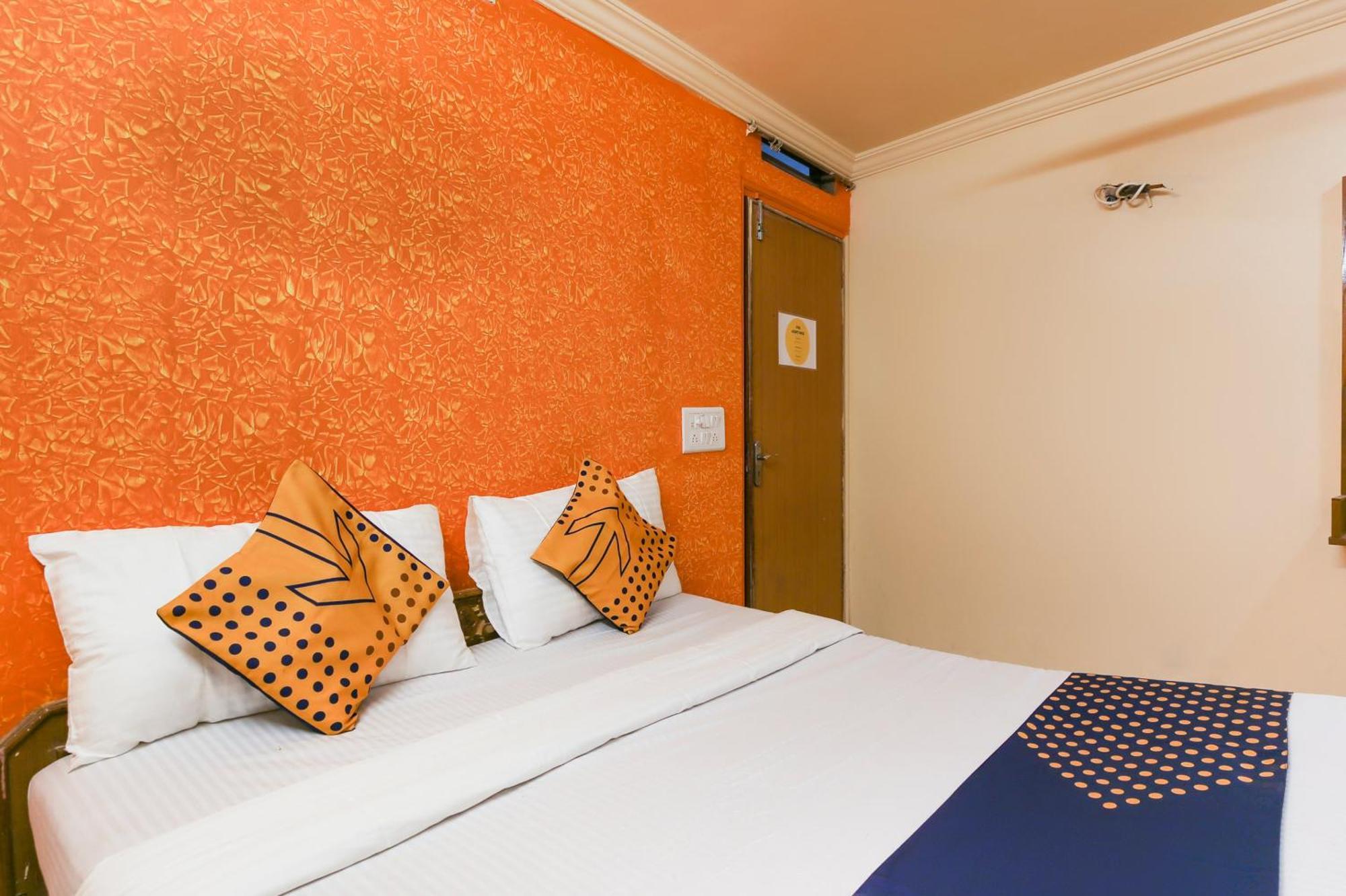 Hotel O Super Guest House Ahmedabad Ngoại thất bức ảnh