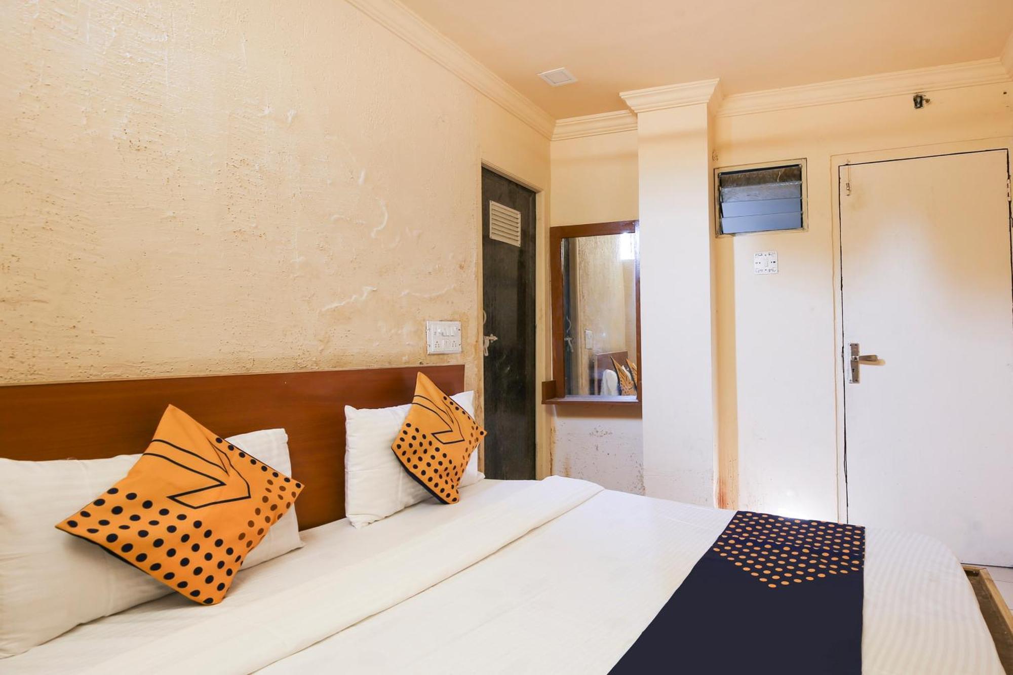 Hotel O Super Guest House Ahmedabad Ngoại thất bức ảnh